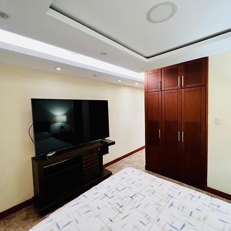 Sol Y Confort Suites Machala Bagian luar foto