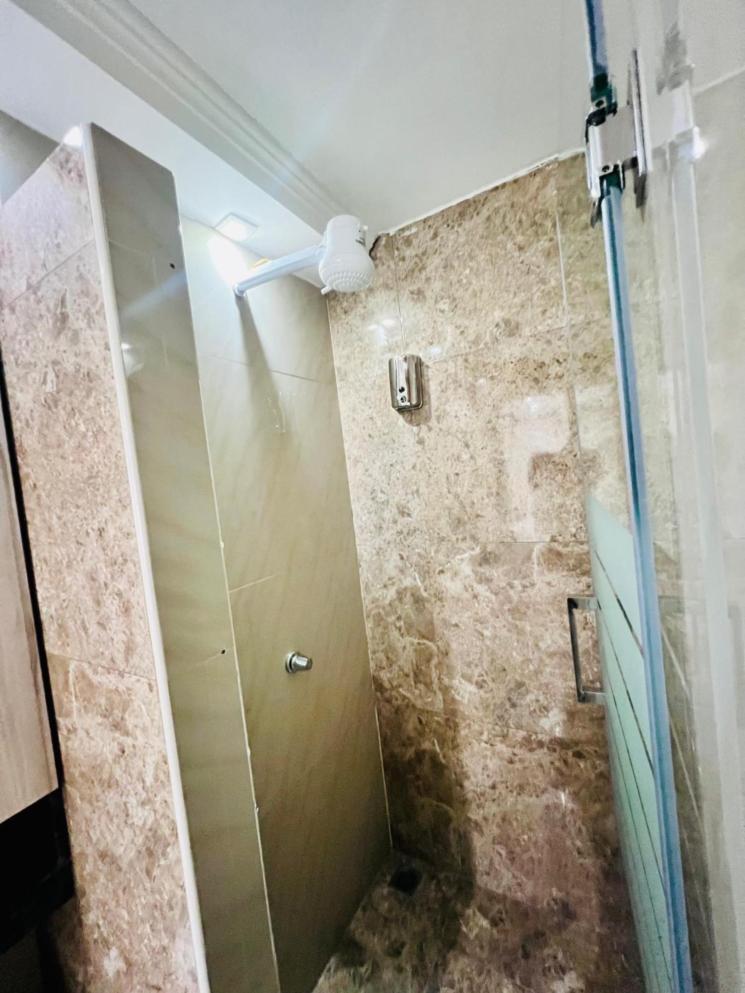 Sol Y Confort Suites Machala Bagian luar foto