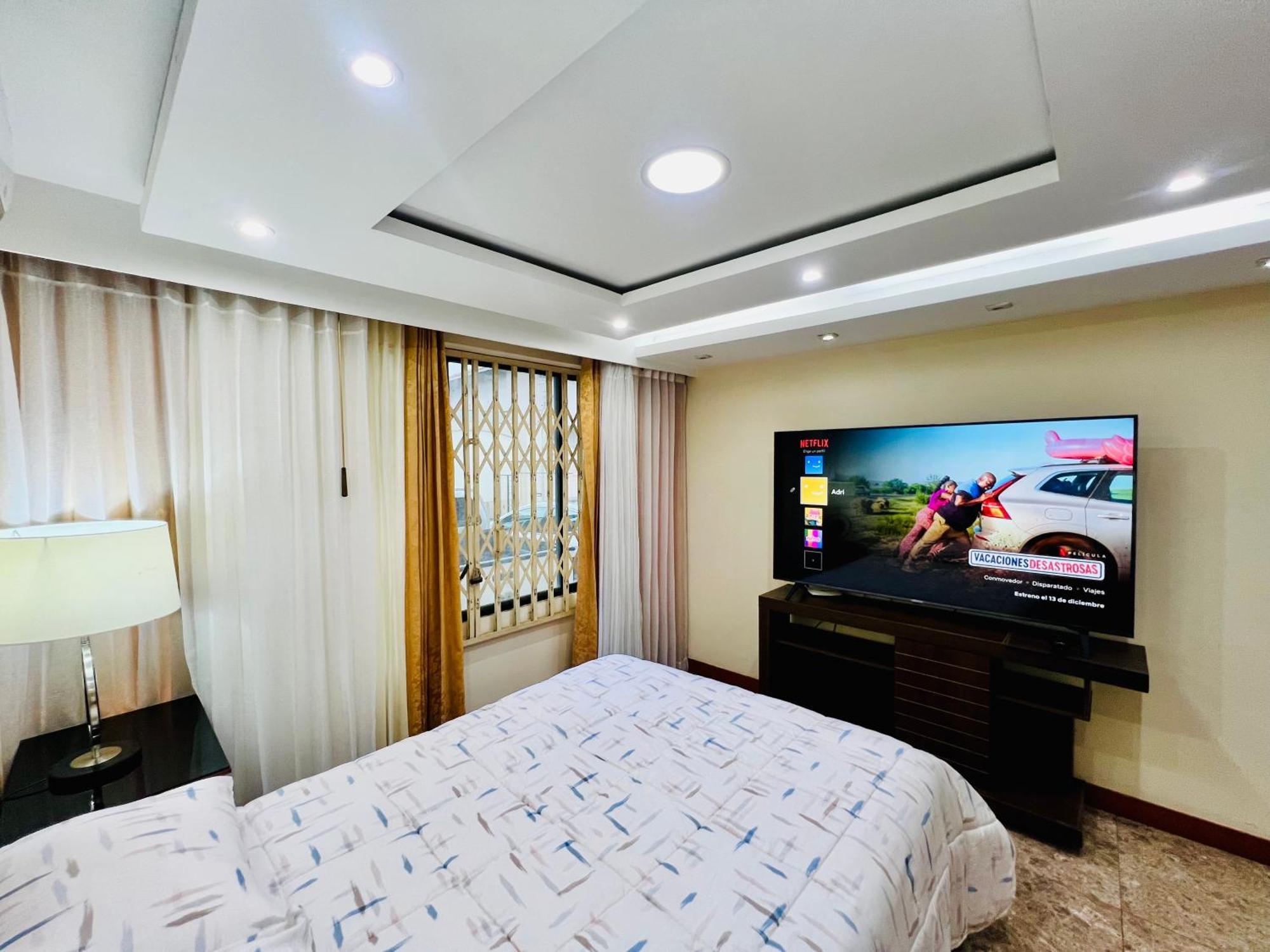 Sol Y Confort Suites Machala Bagian luar foto